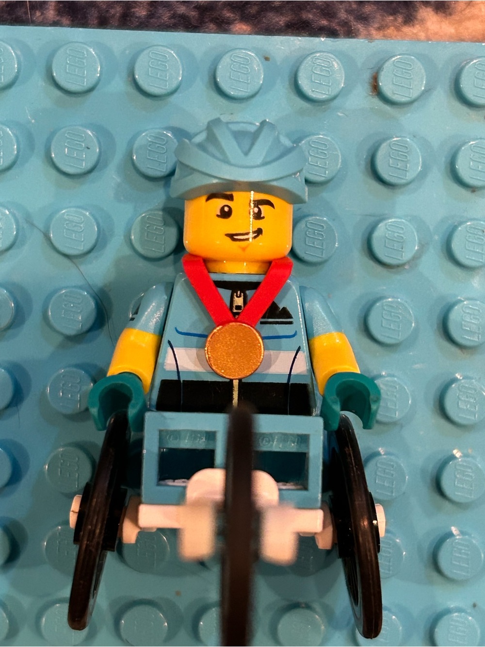 Lego paralympian minifig